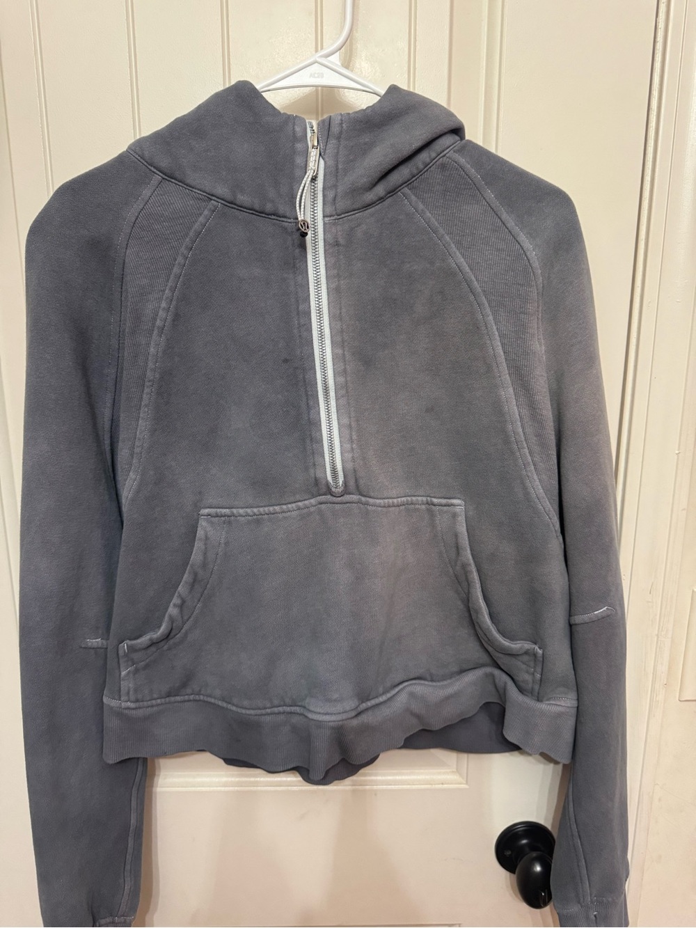 Lululemon Scuba